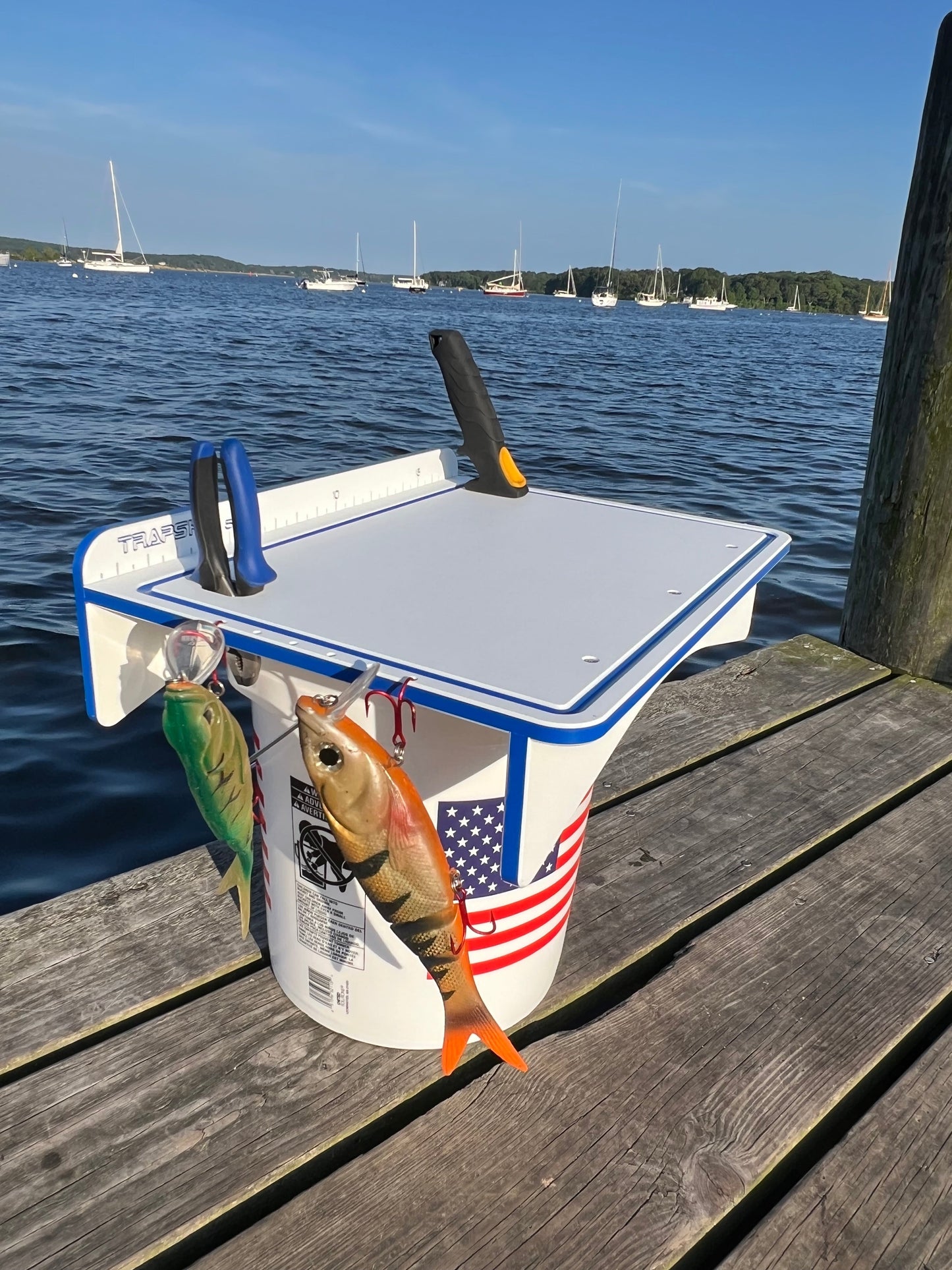 Made in the USA | Premium Single Bucket Raised 18" Fillet Table and Cutting Board