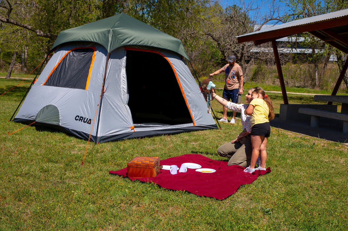 NOIR 6 | 6 PERSON BLACKOUT CABIN TENT