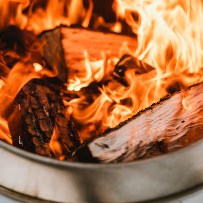 Solo Stove FUEL- Mini Oak Firewood for Mesa, Mesa XL, Pi Pizza Oven, and Fire Pit Cooking System